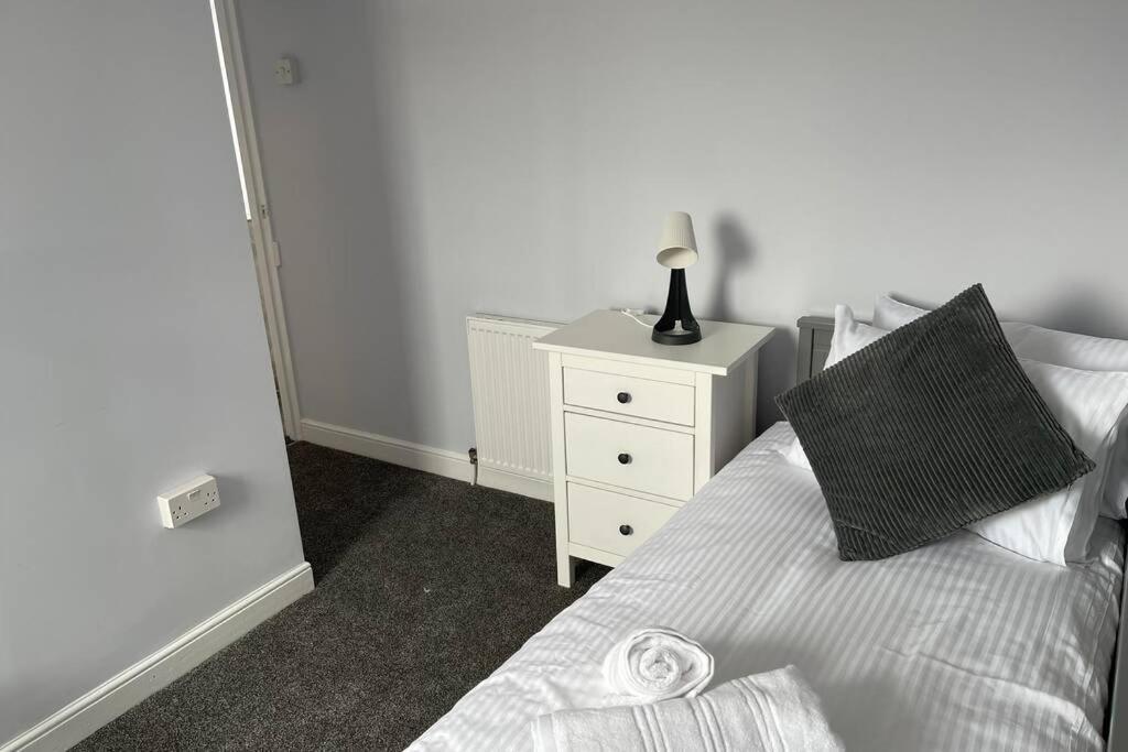 Victoria House, Beautiful Swanage Stay! Ulwell Екстериор снимка